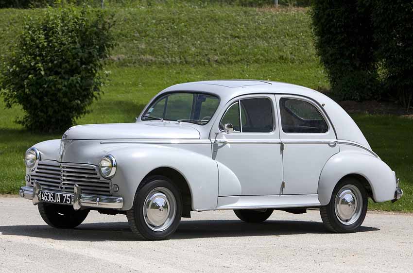 Renault R4 is the closer model